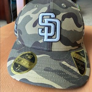 New Era San Diego Padres 2021  Camo hat NWT